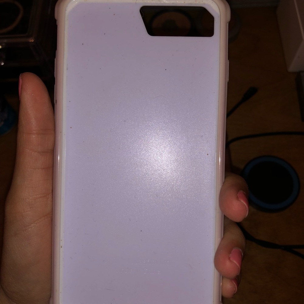 Bundleeee!!!!! 2 Iphone 7 Plus Cases - image 3